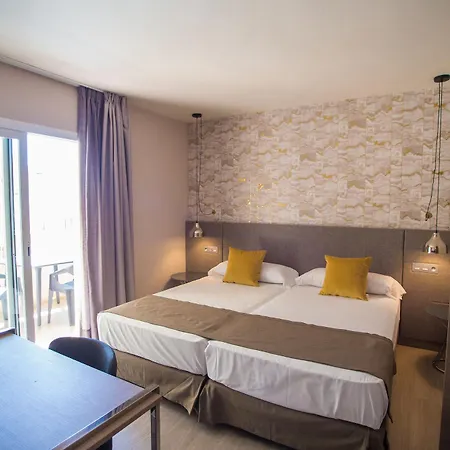 Aparthotel Ona 3*