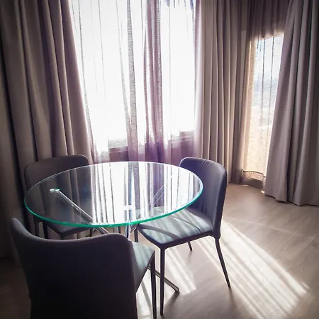Ona Marbella