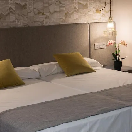 Ona Марбелья