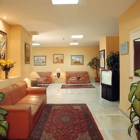 Aparthotel Ona 3*