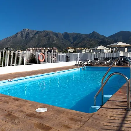 Aparthotel Ona 3*