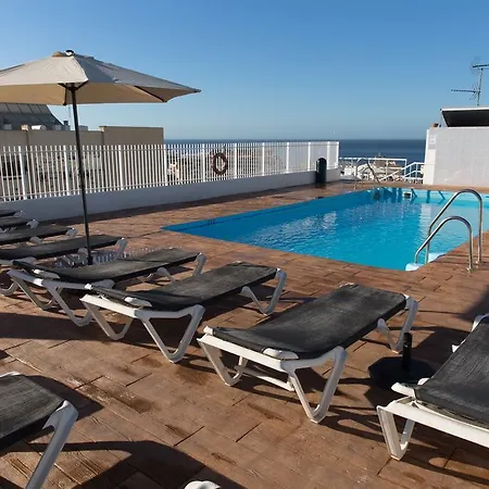 Aparthotel Ona